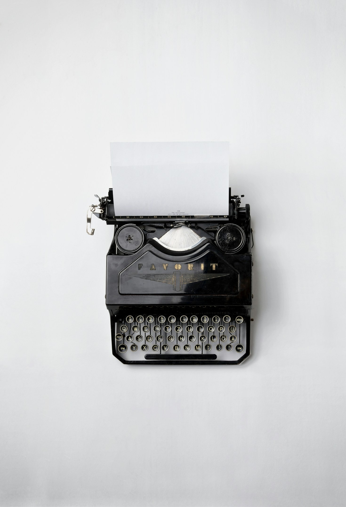 Five Ways Avery Editing Boosts Your Manuscript